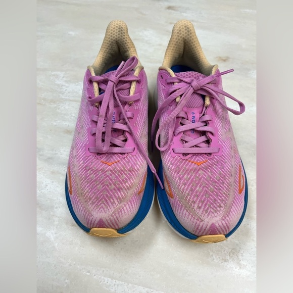 Hoka Shoes - Women's Hoka Clifton 9 Running Shoes